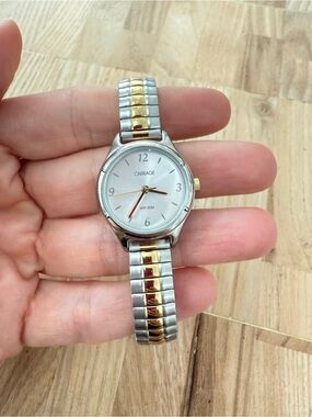 Carriage by Timex ladies two tone expansion bracelet watch NEW BATTERY